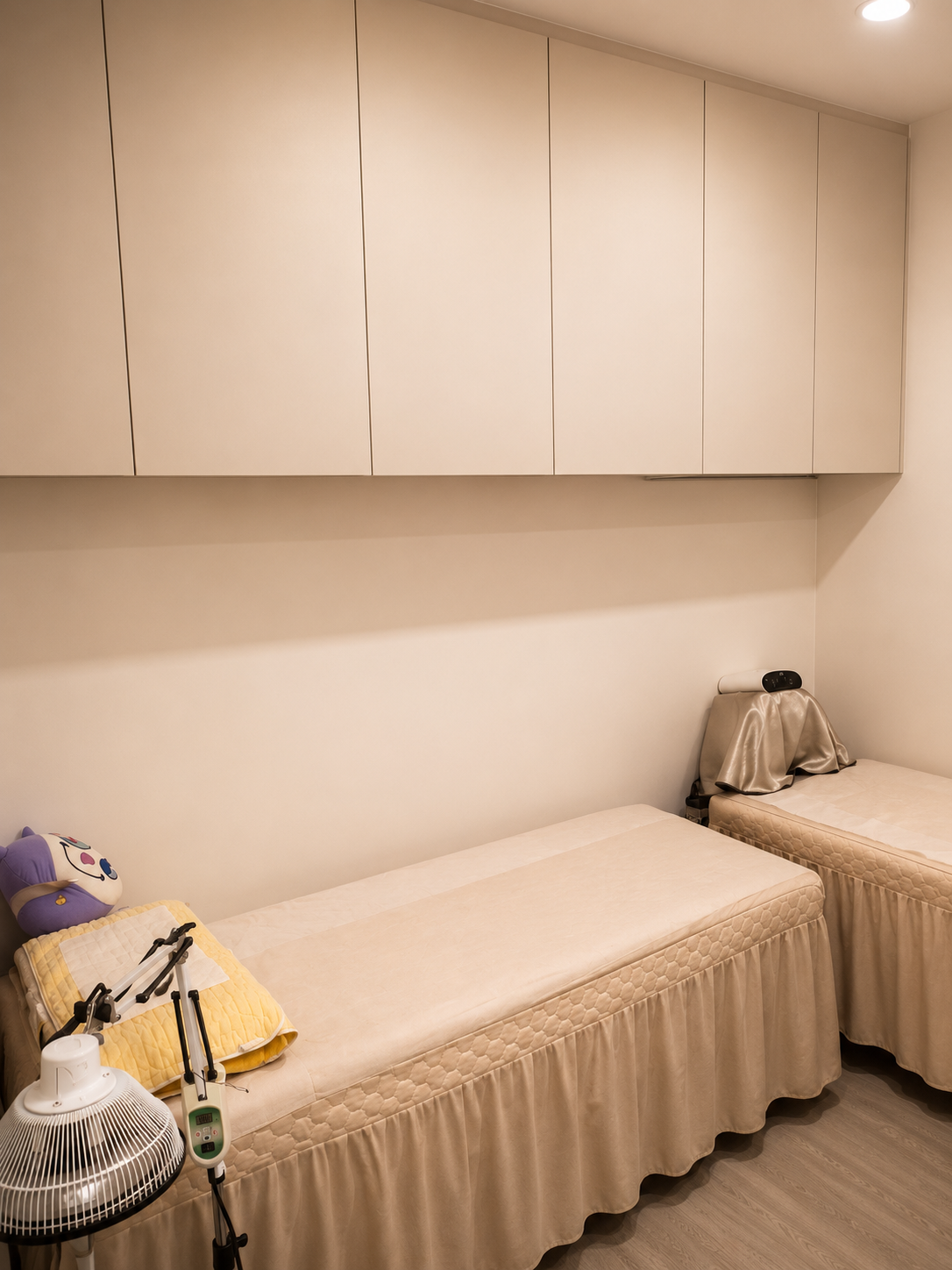 Herbal medicine cabinet at Zen TCM Clinic